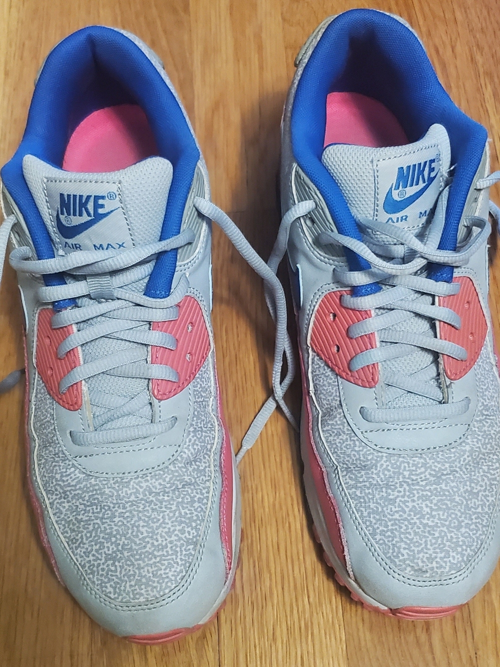 Nike Air Max Women’s Athletic Sneakers in Gray, Pink & Blue